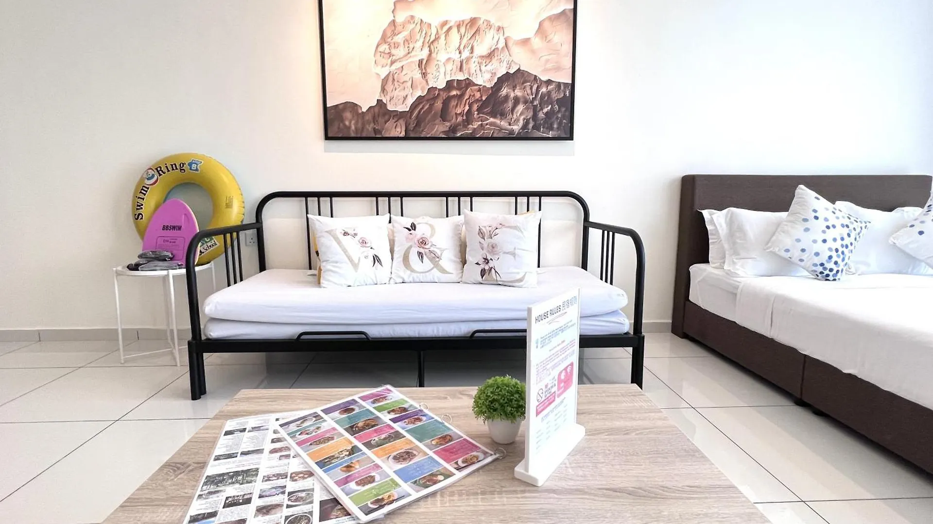 Fresh New Look Georgetown#Skypoolcontemporarysuite
